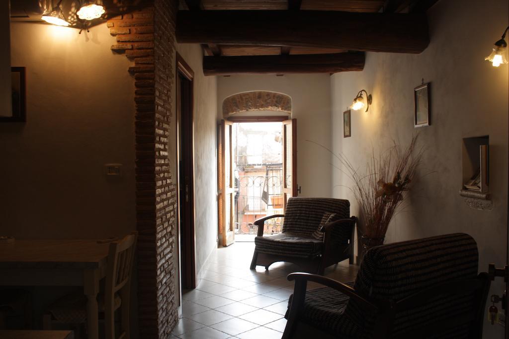 Bed And Breakfast Mblò Fondi Exterior foto